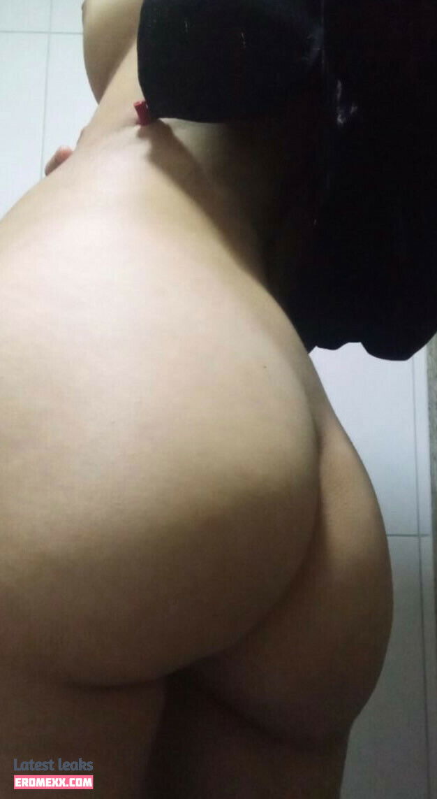 Latest Leaks Vitória Porin Nude #4 - Fapello