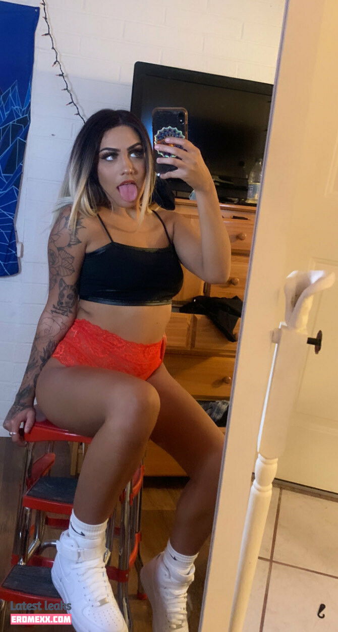 Latest Leaks vixennadia Nude #3 - Fapello
