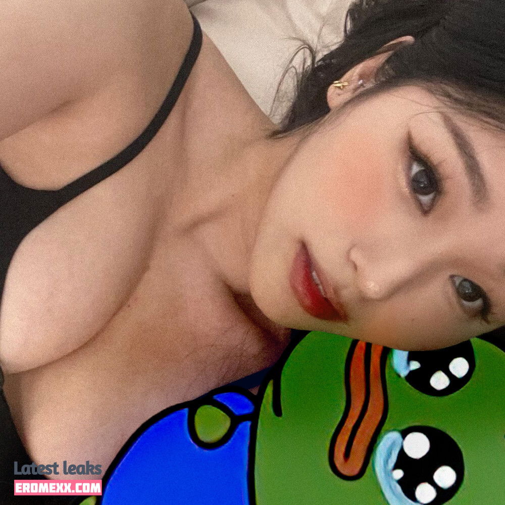 Latest Leaks Vyvan Le Nude #12 - Fapello