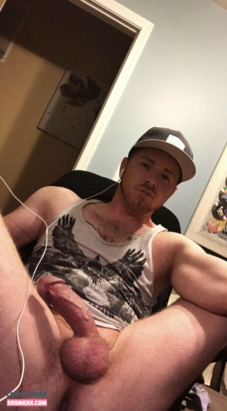 Latest Leaks walkerson_stl Nude #8 - Fapello