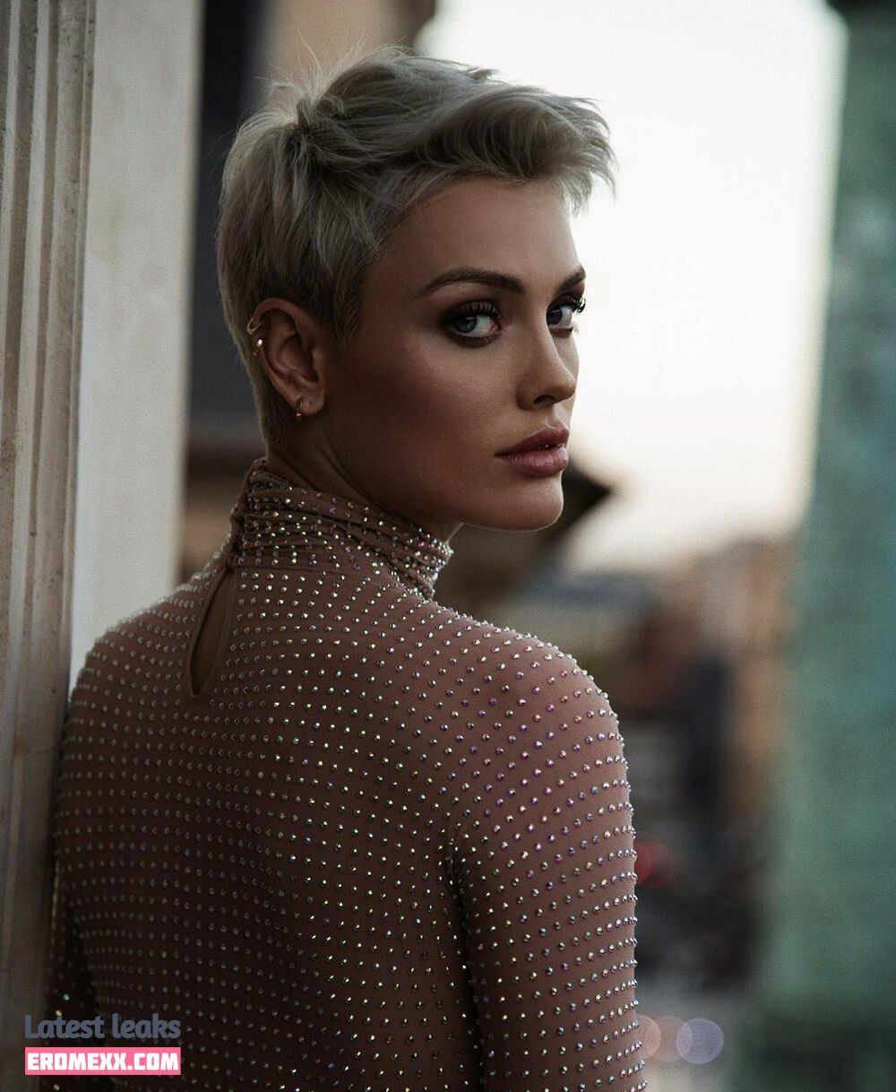 Latest Leaks Wallis Day Nude #267 - Fapello