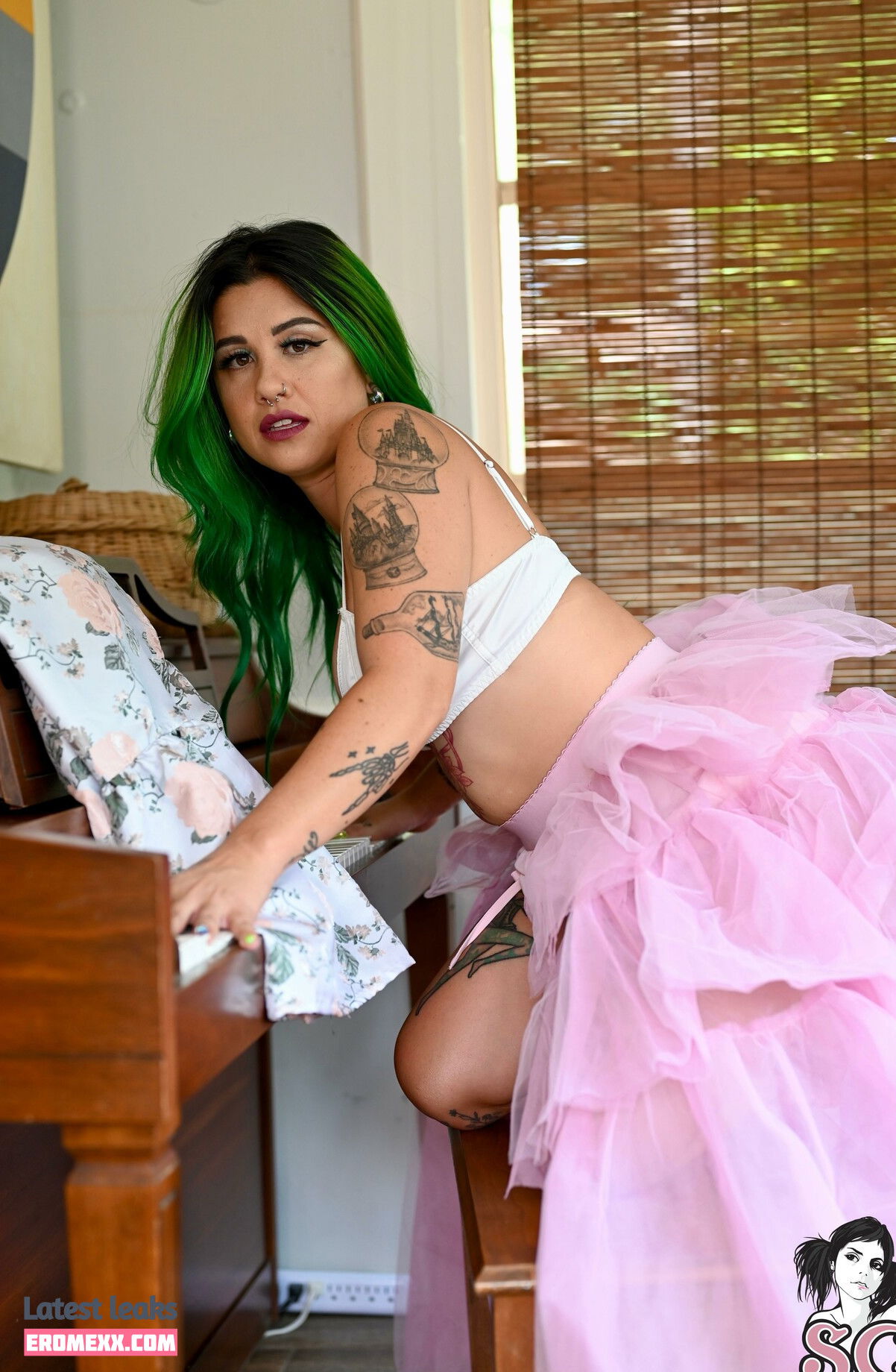 Latest Leaks wecallhervanessa Nude #53 - Fapello