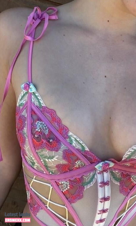 Latest Leaks Willow Shields Nude #407 - Fapello