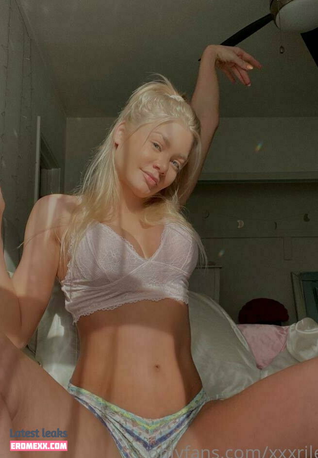 Latest Leaks xxxriley Nude #27 - Fapello