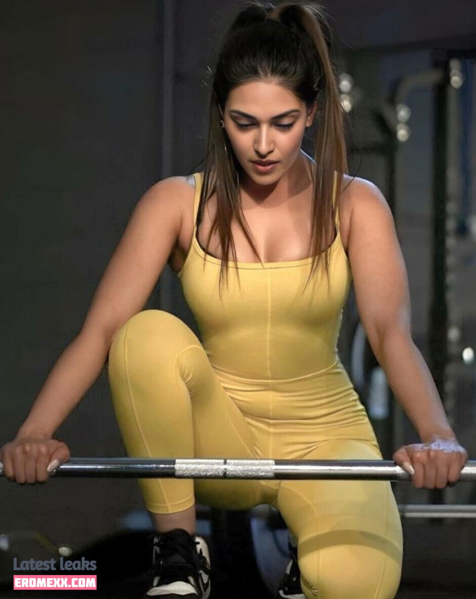 Latest Leaks Yesha Sagar Nude #8 - Fapello