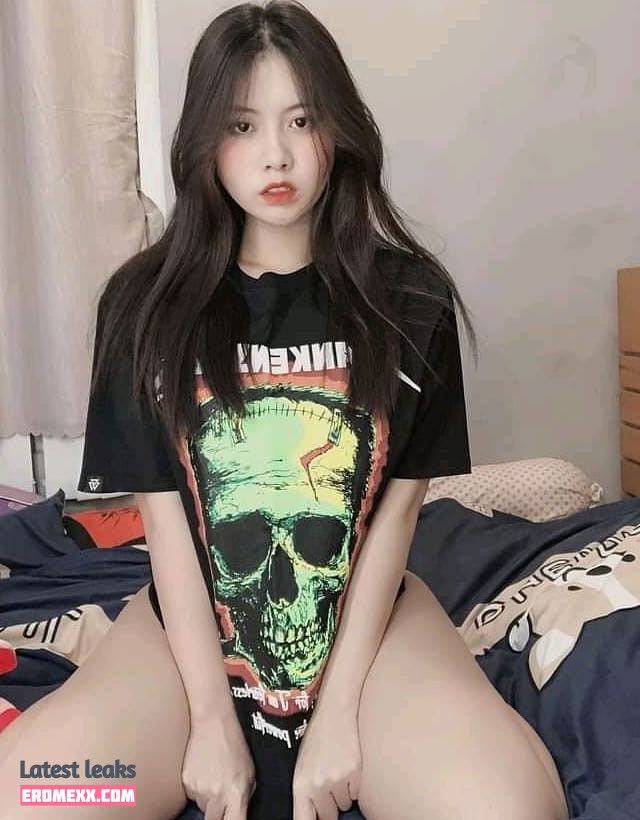 Latest Leaks YiYi Nude #1 - Fapello