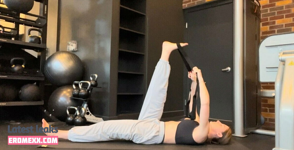 Latest Leaks yogawithemily Nude #14 - Fapello