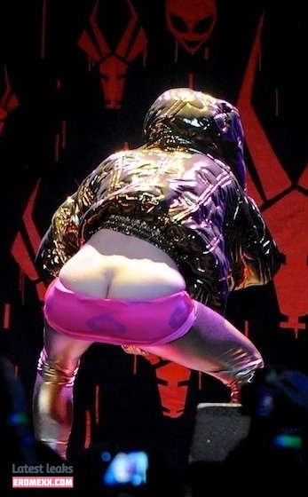 Latest Leaks Yolandi Visser Nude #18 - Fapello