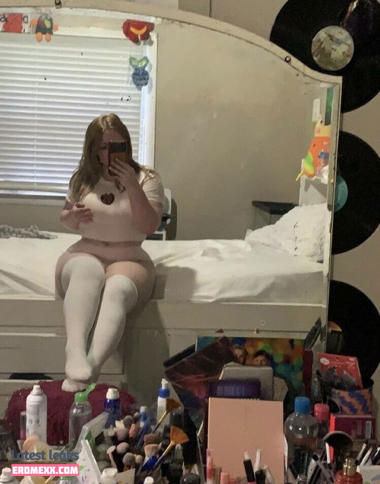 Latest Leaks yourstrulysav Nude #9 - Fapello