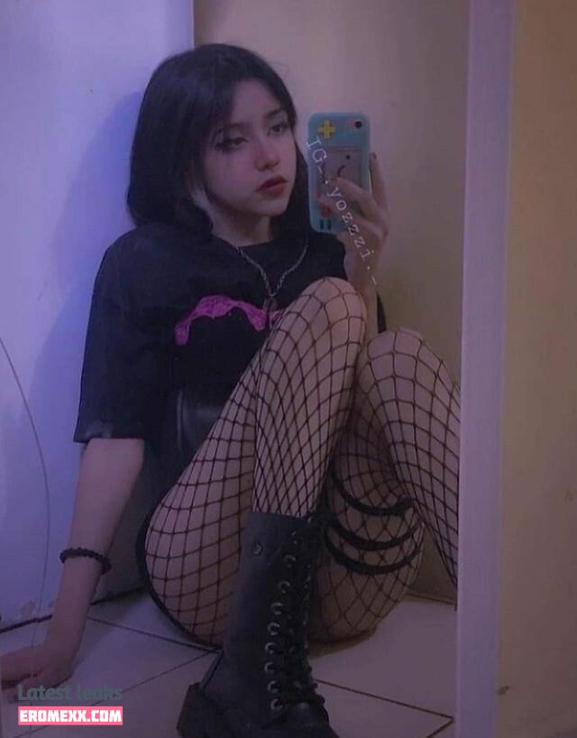 Latest Leaks _.yozzzi._ Nude #12 - Fapello