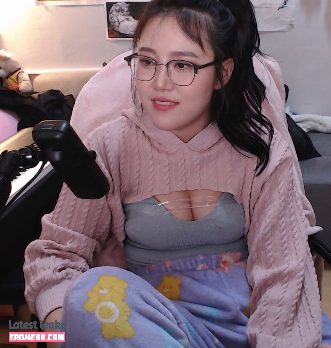 Latest Leaks Yuggie_TV Nude #156 - Fapello