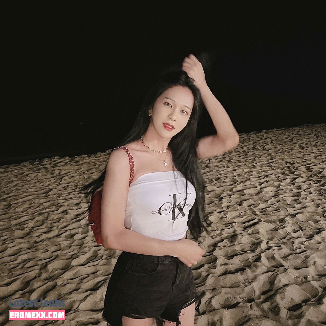Latest Leaks ywhy2021 Nude #1 - Fapello