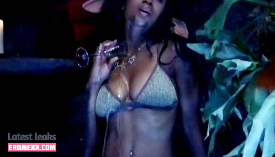 Latest Leaks Zee James Nude #3 - Fapello