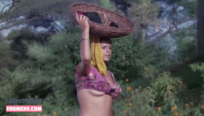 Latest Leaks Zeenat Aman Nude #4 - Fapello