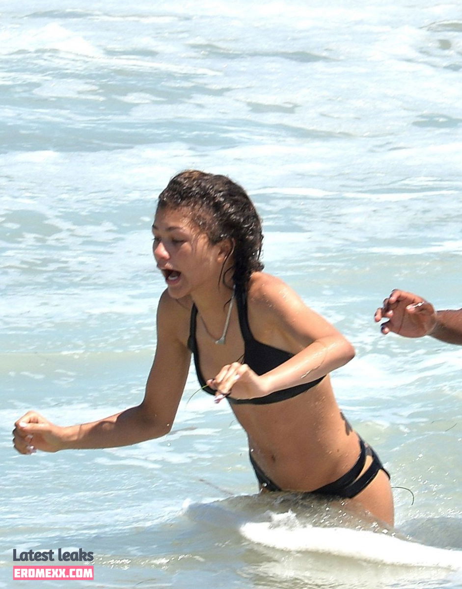 Latest Leaks Zendaya Coleman Nude #5 - Fapello