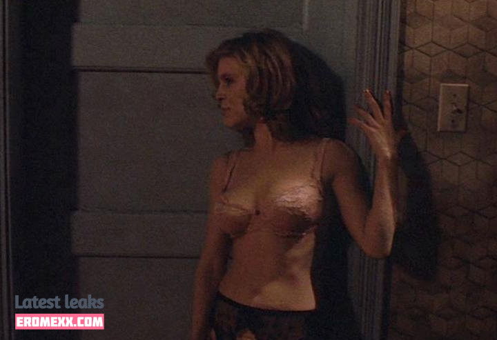 Latest Leaks Zoe Trilling Nude #6 - Fapello