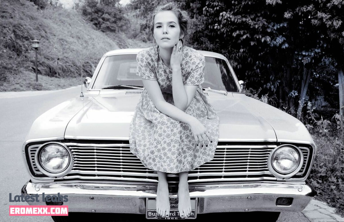Latest Leaks Zoey Deutch Nude #314 - Fapello