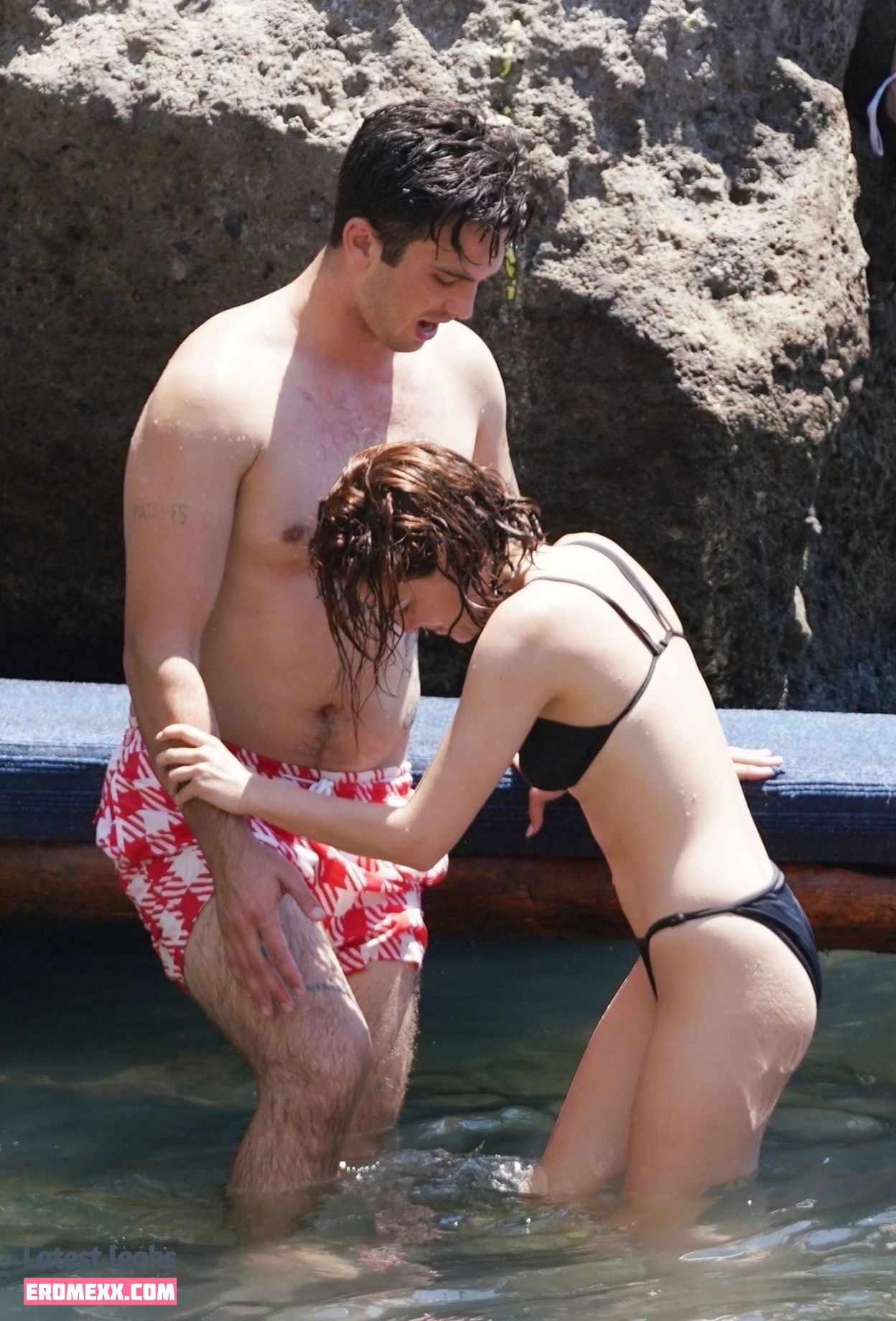 Latest Leaks Zoey Deutch Nude #90 - Fapello