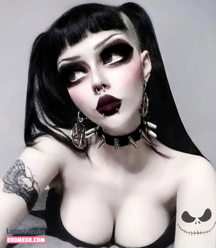 Latest Leaks zombie.queenx Nude #14 - Fapello