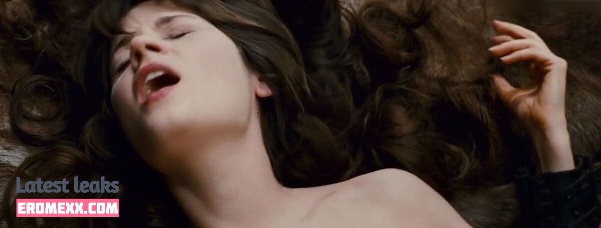 Latest Leaks Zooey Deschanel Nude #178 - Fapello