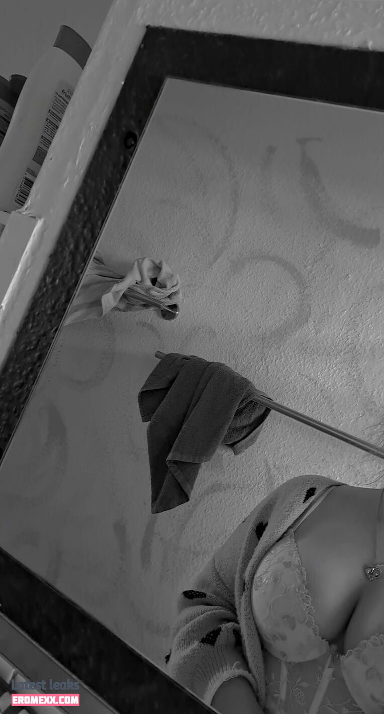 Latest Leaks Zuheissfuerdenscheiss Nude #2 - Fapello